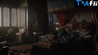 Clementine Nicholson Gorgeous Episode in Knightfall