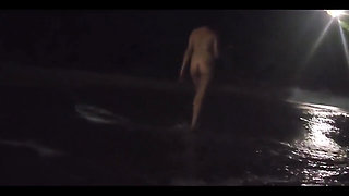 Hottie Walking Naked on the Beach, I Took Her to the Rocks and Fucked Her Until I Came Inside! See the Full Video on Sheer