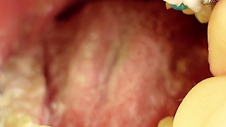 Devour and Food Fetish: Eating Mouth Tour