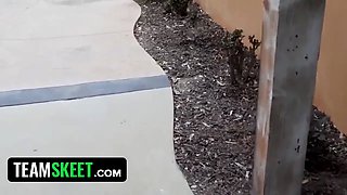 Black queen Nia Nacci luvs foamy bathtub and firm cock