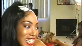 Pretty cute black lesbo babes are licking blonde cunt and sucks alone dick