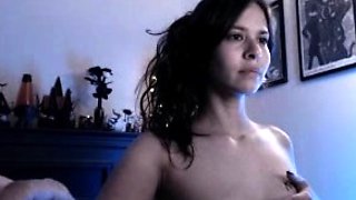 Cute blonde amateur webcam teen masturbating