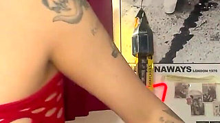 Goth Girl Sloppy Blowjob and Dildo Orgasm