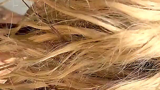 My Exhibitionist Woman Wants to Have Sex in Front of the Whole Neighborhood