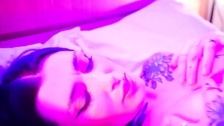 DOUBLE LESBIAN MASTURBATION