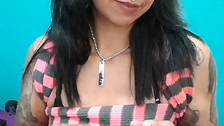 Smoking. Seduction