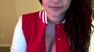Big boob brunette masturbates on webcam