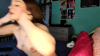 Solo Amateur Webcam Teen Masturbation