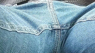 Teacher Jerk off Her Student's Dick Inside Car in the College Parking Lot - Misscreamy