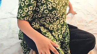 Desi Aunty’s Secret Chemistry – Full Load Cumshot POV (Homemade Drama)