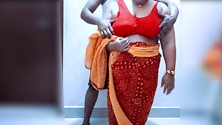 Viral Desi Step Brother and Step Sister Found an Empty House and They Fucked