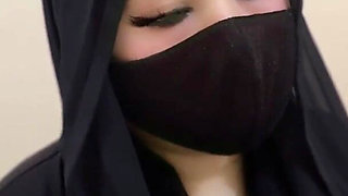 Boss's Arab Wife Come in My Room to Gets Rough Fuck From Me When Her Husband Fuck My Wife