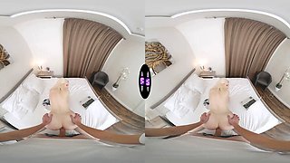 Gamer slut amber\u2019s controller - penis instead of joystick - teenmegaworld