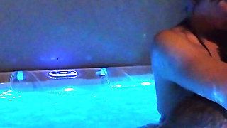 Hottub Fuck Time with