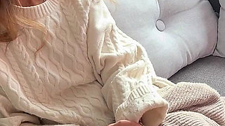 Hot MILF Got Horny and Begged to Be Fucked in the Sofa