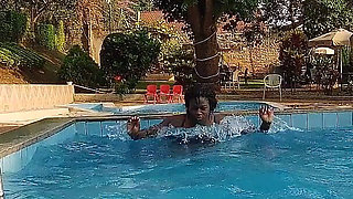 Unique Underwater Shots of Two Black Lesbians