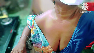 Hot Tamil Step Mom Gave Nice Blow and Get Fucked Her Mouth and Pussy by Her Step Son in the Kitchen