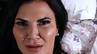 Family Sinners - Big Tits Jasmine Jae Getting Her Pussy