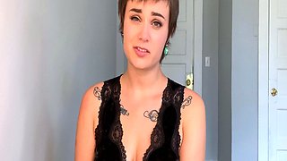 Amateur webcam girl masturbate big dildo