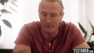 Big Male Stick Stepdad Rails 18 Years Old Stepdaughter With Ariel Knight And Aria Valencia