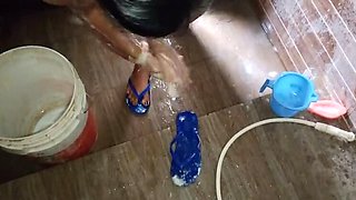 Sexy Indian Bhabhi Bathroom Fuck - Big Tits & Hairy Pussy Close-Up