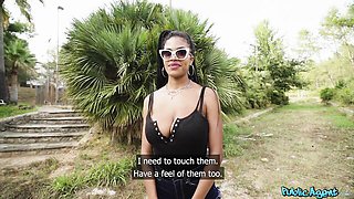 Public Agent - outside movie