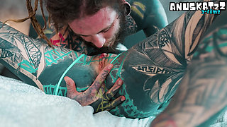 Anal Loving Hippie Gets Fucked and Cum Covered by Big Cock