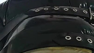 Analslut on Gynochair 1