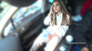Amanda Clarke Farting Pissing Squirting in My Car