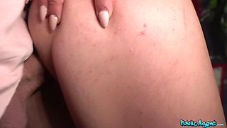 Redhead Shade Passion with Martin Gun in Fucked Play