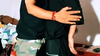 Desi stepdaughter Saraswati sucks daddy's big cock in homemade 4k Hindi porn