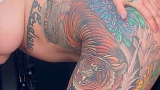 Horny Stranger Gets Rewarded W Pussy After Fixing My Car