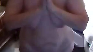 Hot BBW MILF Doing Her Morning Naked Yoga!
