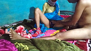 Indian Desi Bhabhi Was Fucked Hard by Her Husband at Midnight After Applying Coconut Oil