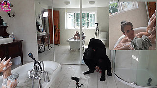 Femdom Bath