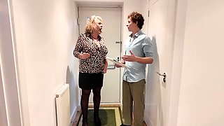 MatureNL Camilla Creampie The Toyboy Mover And Camilla PP