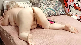 Stepmom with Round Ass and Hairy Cunt Gets Orgasm From Masturbation