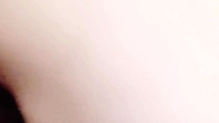 Big Booty Snow Bunny Displays Her Big Natural Ass