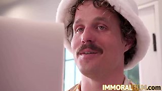 Stepdaughter Chloe Surreal Big Tits Show Off to Artist vs Stepmom