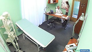 Fake doctor with a big penis rammed a flexible girlfriend Chelsy Sun