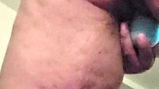 Water Sports in the Bed