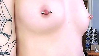 Brunette Solo Webcam Masturbation