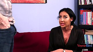 Amateur porn stranger jerks off on whore