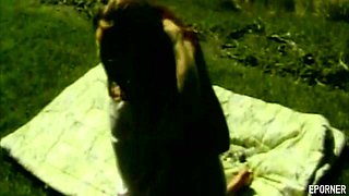 Low quality outdoor 80s hardcore with hairy blonde hoe - Vintage