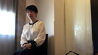 Asian japanese amateur has deep throat