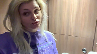 Gym Girl Public Toilet Pissing