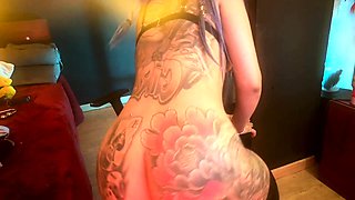 Kendall Jenner webcam solo look alike masturbation