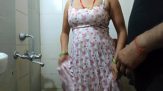 Bhabhi Was Left Great in the Bathroom