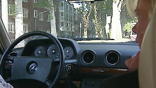 Amateur Babe From Germany Double Penetrated in Threesome