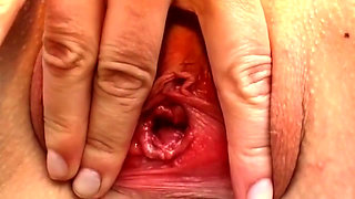 Massive Corn Cob Stretching Gaping Pussy Wide Open Outdoors